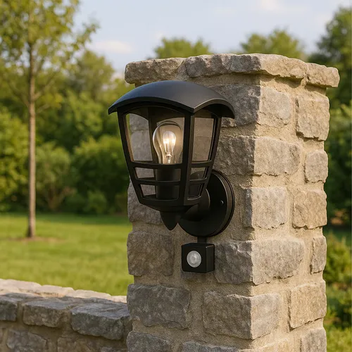 Kinkiet LEDLUX na elewacji domu – aranżacja 1