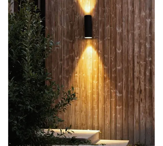 zewnętrzny kinkiet elewacyjny z efektem światła góra–dół