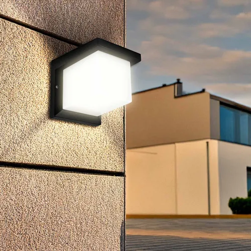 lampa zewnętrzna LED kinkiet montaż ścienny