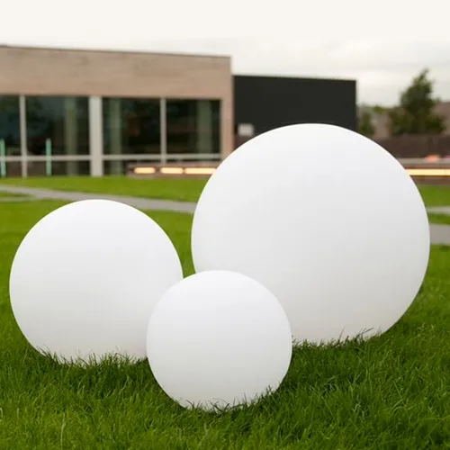 ozdobna kula solarna LED do ogrodu z białym zimnymświatłem