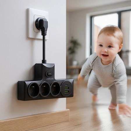 ROZGAŁĘŹNIK DO GNIAZDKA LEDLUX 3×230V + 3×USB, lampka nocna 3 barwy, ON/OFF