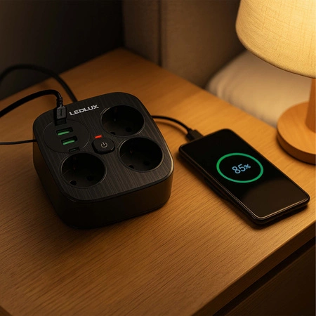 Przedłużacz Listwa Zasilająca Sieciowa 3 Gniazda 230V 3M 4x USB Ładowarka