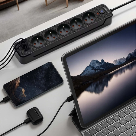 Przedłużacz Listwa Zasilająca Sieciowa 5 Gniazd 230V 3M 3x USB Ładowanie