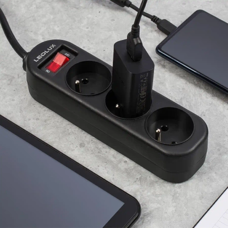 PRZEDŁUŻACZ listwa zasilająca 3m 3 gniazda LEDLUX