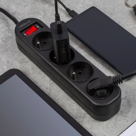 PRZEDŁUŻACZ listwa zasilająca 1,5m 4 gniazda LEDLUX